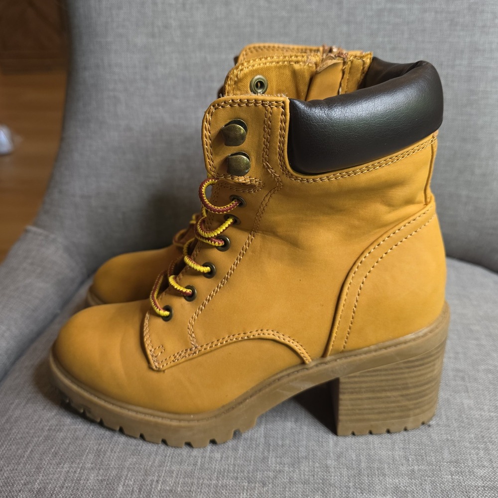 Womens Wheat Combat Boots Block Heel Lace Up Side Zip Lug Sole Size 6 MED